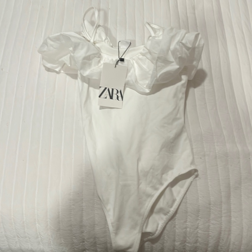 Zara girls, body suit with ruffles size 11-12